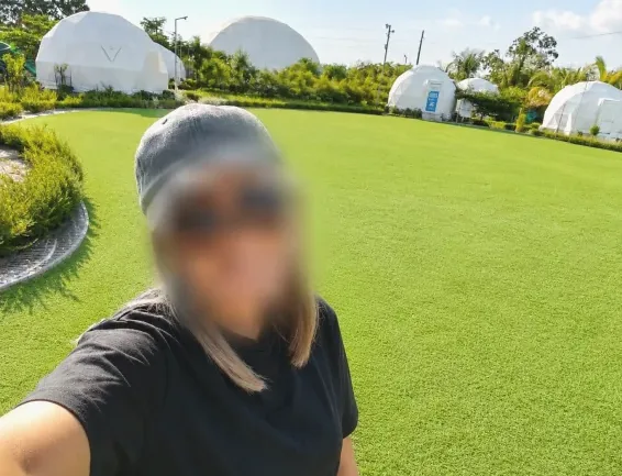 Amelie, 35