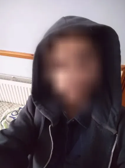 Anna, 29