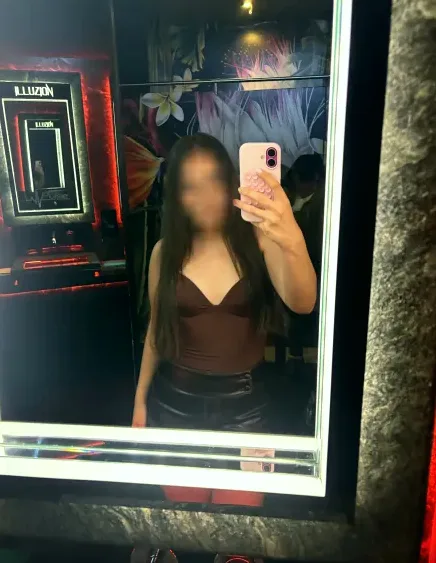 Annika, 18