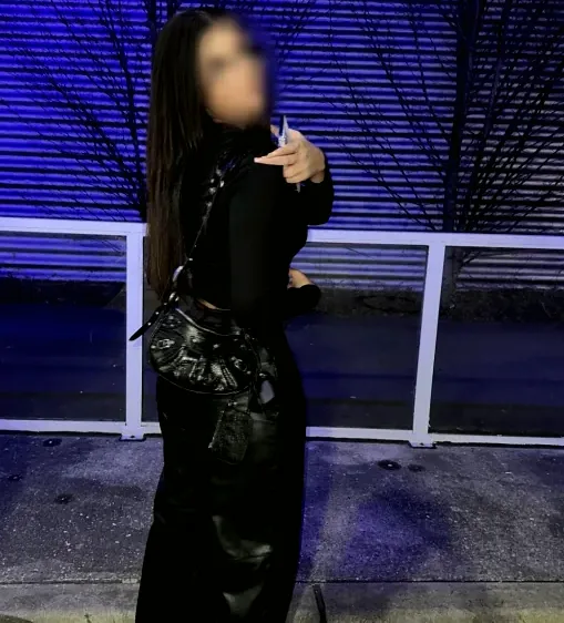 Ayse, 19