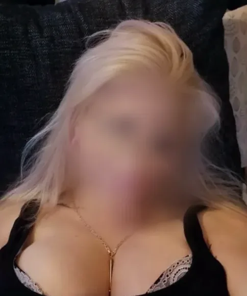 Greta, 37