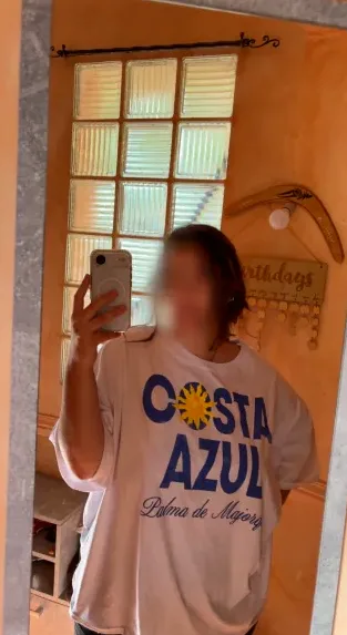 Lisa, 21
