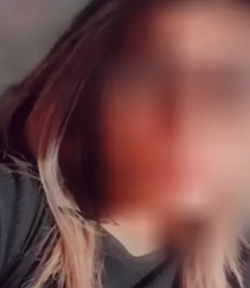 Yvonne, 30